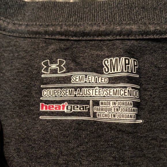 Under Armour Grey V Neck Tee - Picture 3 of 3